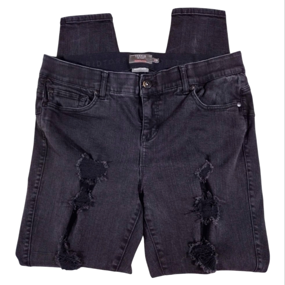 Torrid Bombshell Fit Feel The Fit‎ Black Denim Distressed Jean Size 16 Tall